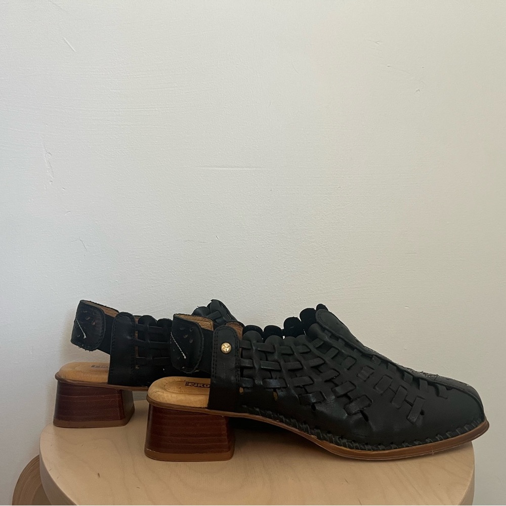 Pikolinos Black Leather Women Shoes - Picture 3 of 6
